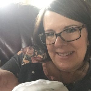 Meet your Posher, Carrie